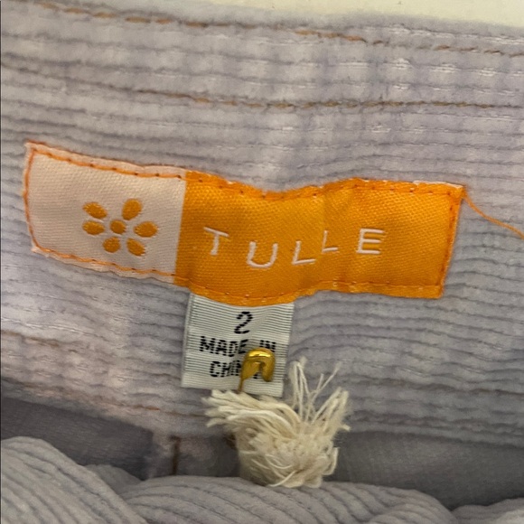 Tulle Anthropologie Women's Light Purple Corduroy Bermudas Size 2 - Picture 5 of 11